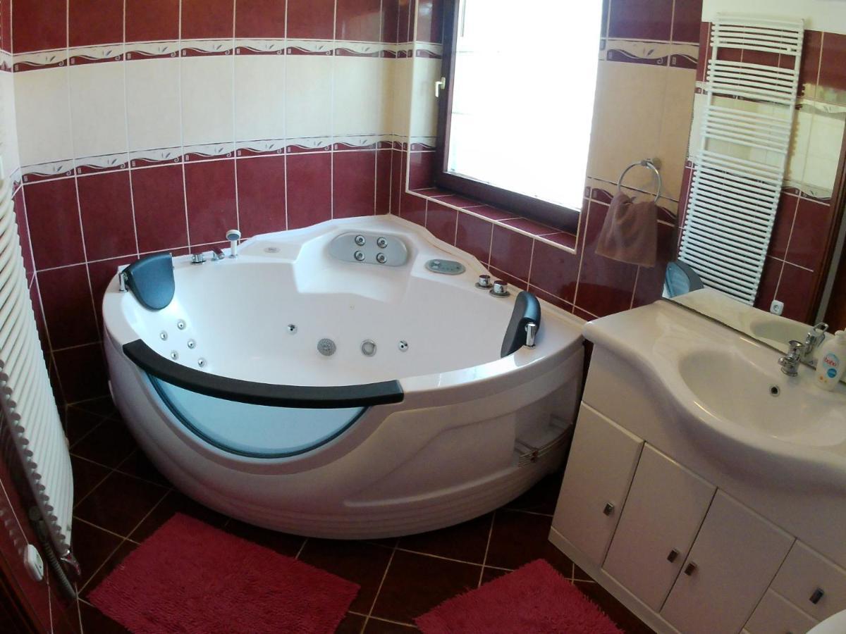 Balatoni Aranyparti Apartmanok Siófok Buitenkant foto