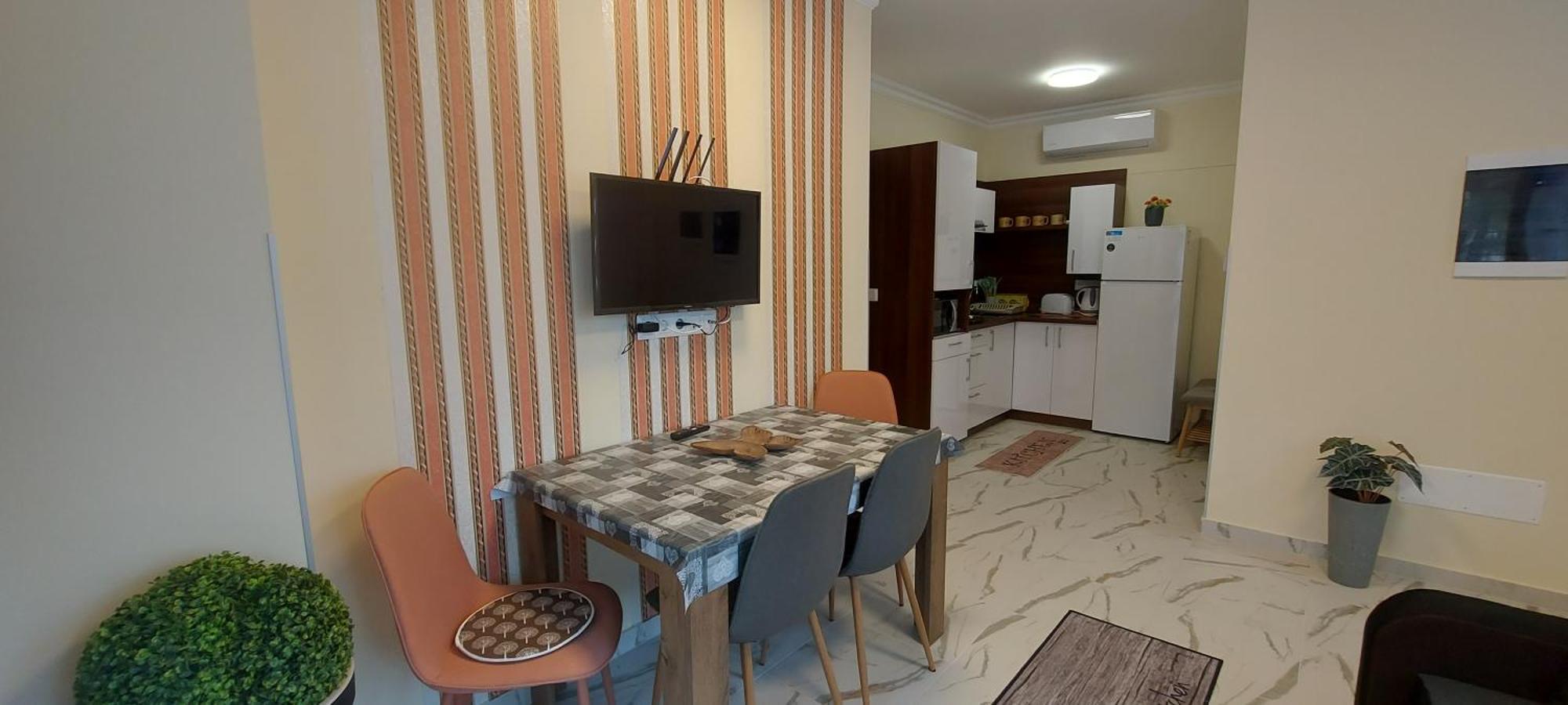 Balatoni Aranyparti Apartmanok Siófok Buitenkant foto